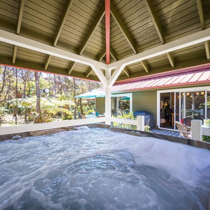 Find the perfect vacation house rental with some help from pbs travel expert and mom colleen kelly. Hawaii Volcano Vacations Beautiful Vacation Homes In Volcano Hawaii