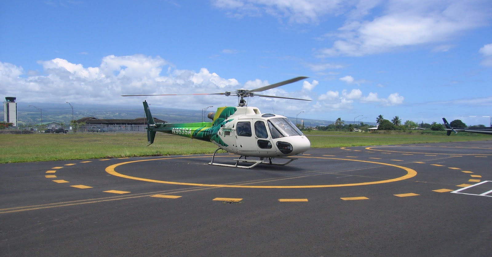 Photo Volcano, valleys, waterfalls and coastline! Kilauea By Air And Sea Roc Doc Travel