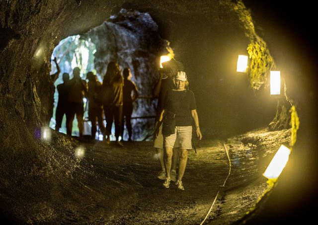Exploring Big Island Lava Tube Tour&nbsp;Package